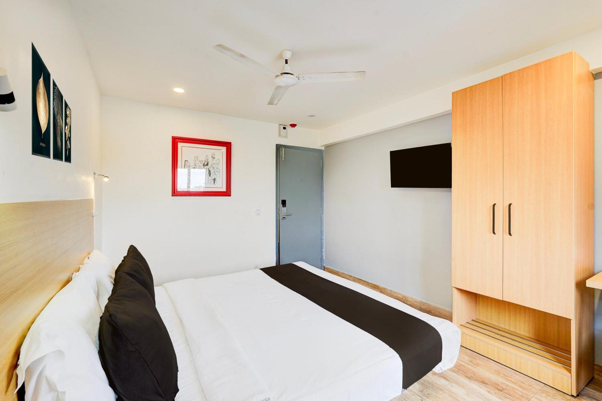 Super Townhouse Tirupati Hotel Exterior foto